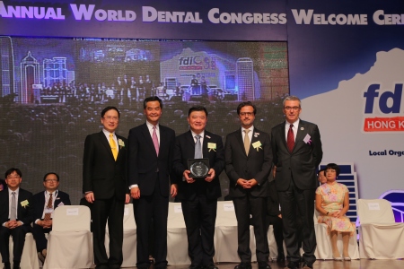From left to right, Sigmund Leung, president of HKDA and chairperson of the local organising committee, Leung Chun-ying, Hong Kong prime minister, Chen Zhu, China Health Minister, me and Jean-Luc Eiselé.