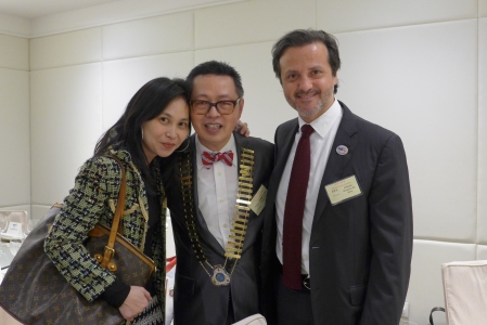 From left to right, Cristina António, from Macau Dental Association, James Chih-Chien Lee and myself.